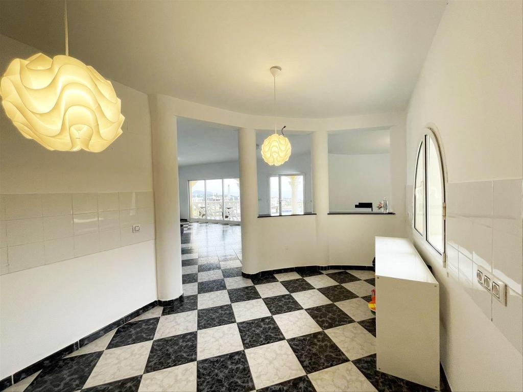 4 bed casa / chalet in Calpe / Calp