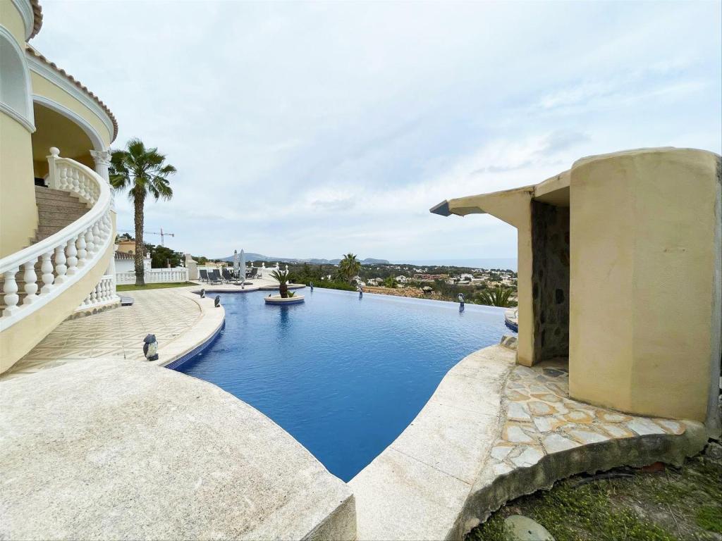 4 bed casa / chalet in Calpe / Calp