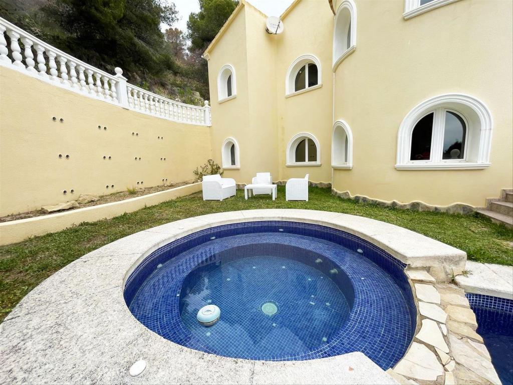 4 bed casa / chalet in Calpe / Calp