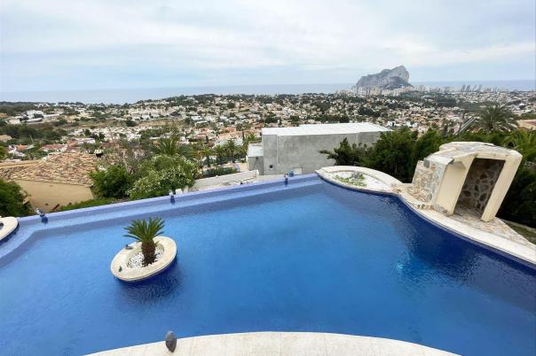 4 bed casa / chalet in Calpe / Calp