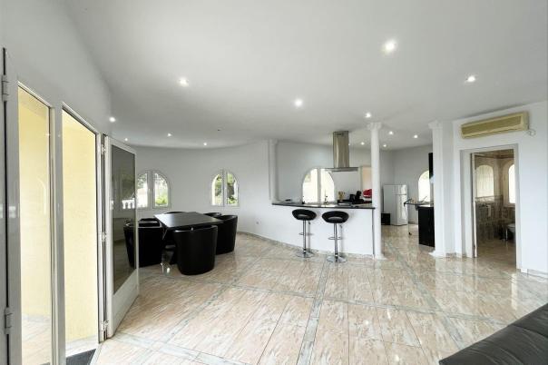 4 bed casa / chalet in Calpe / Calp
