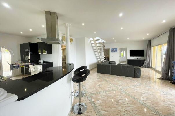 4 bed casa / chalet in Calpe / Calp