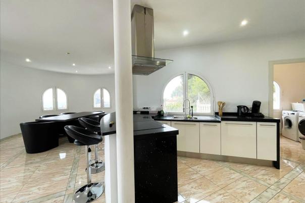 4 bed casa / chalet in Calpe / Calp