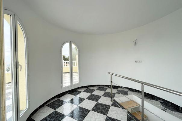 4 bed casa / chalet in Calpe / Calp