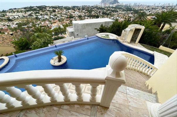 4 bed casa / chalet in Calpe / Calp