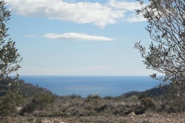 parcela in Relleu