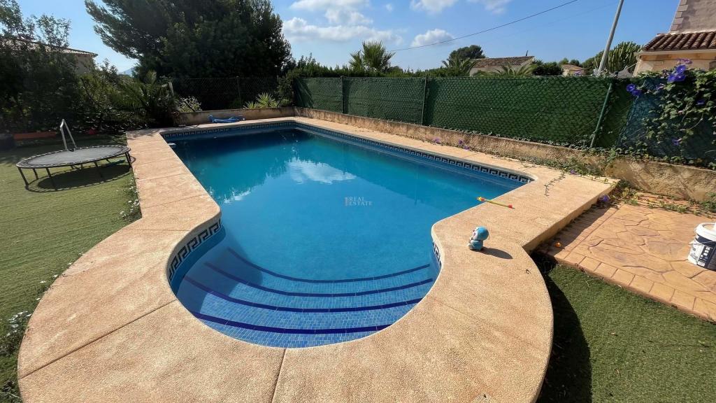 4 bed detached house in Nucia (la)
