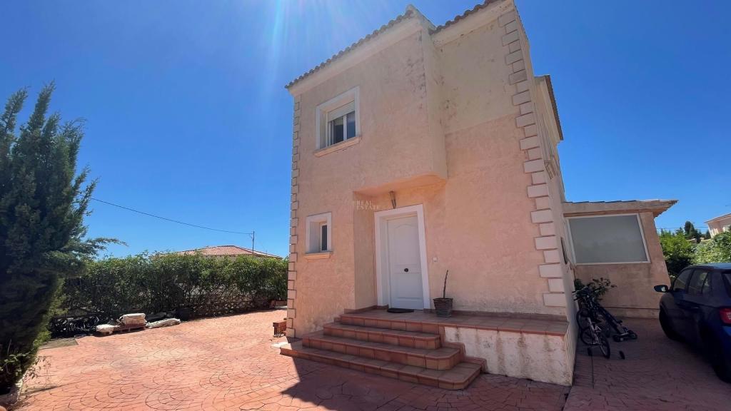 4 bed detached house in Nucia (la)