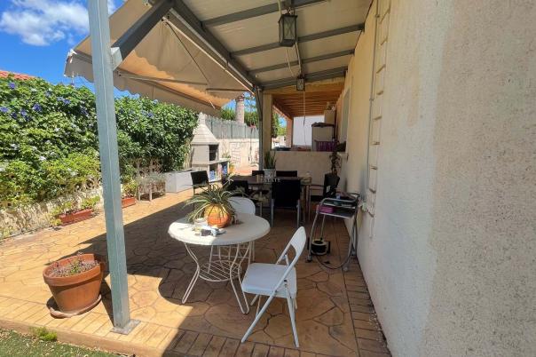 4 bed detached house in Nucia (la)