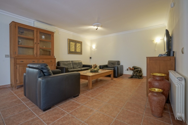 4 bed villa in Altea