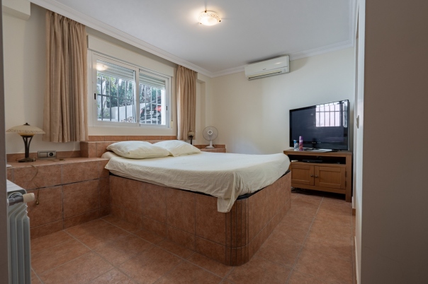 4 bed villa in Altea