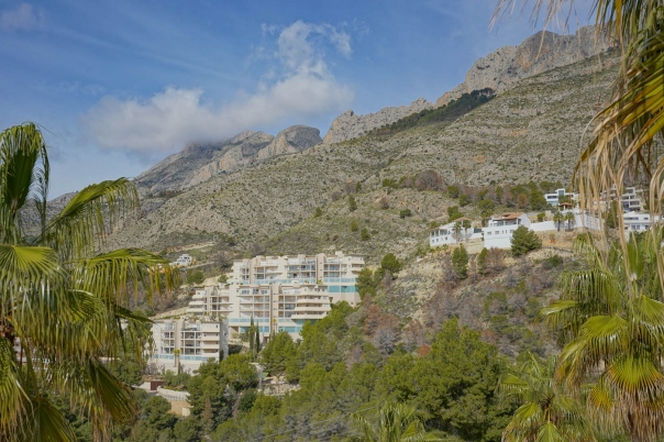 4 bed villa in Altea