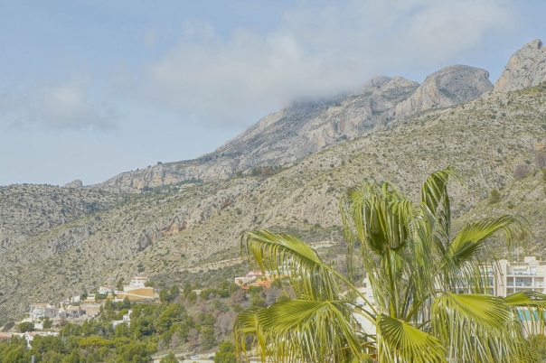 4 bed villa in Altea