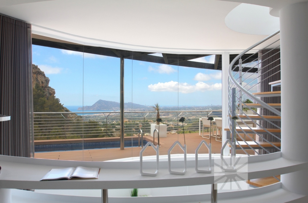 5 bed villa in Altea