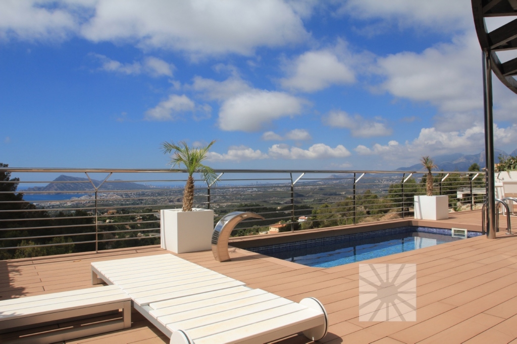 5 bed villa in Altea
