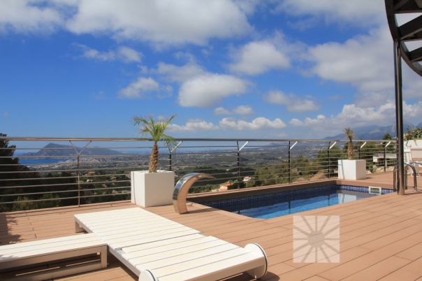 5 bed villa in Altea
