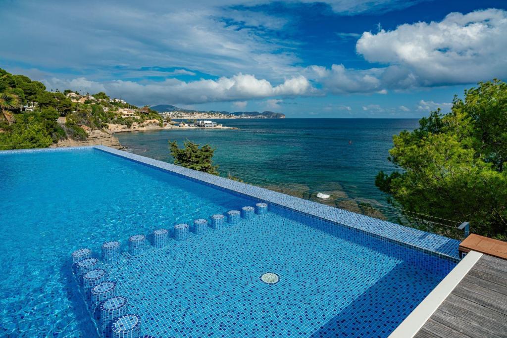 6 bed casa / chalet in Calpe / Calp
