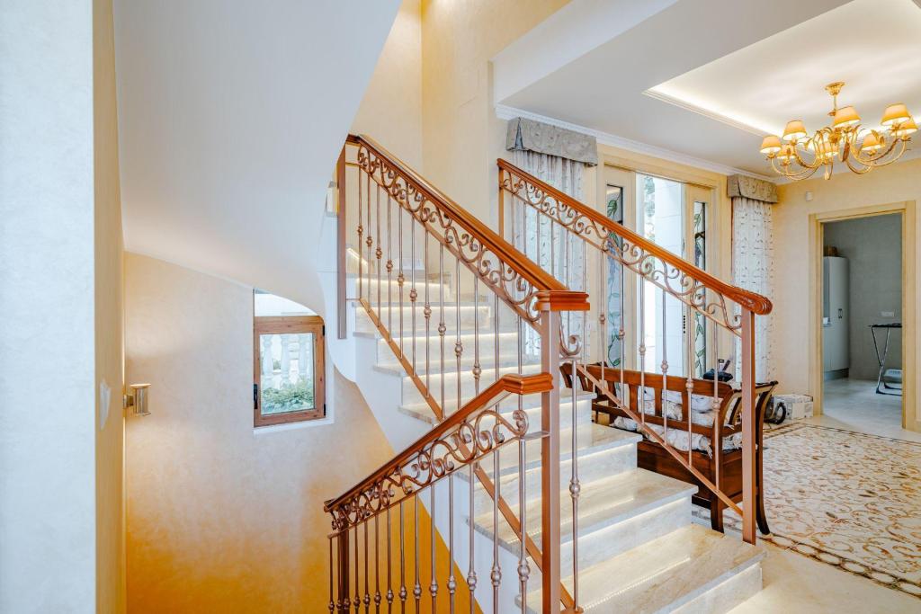 6 bed casa / chalet in Calpe / Calp