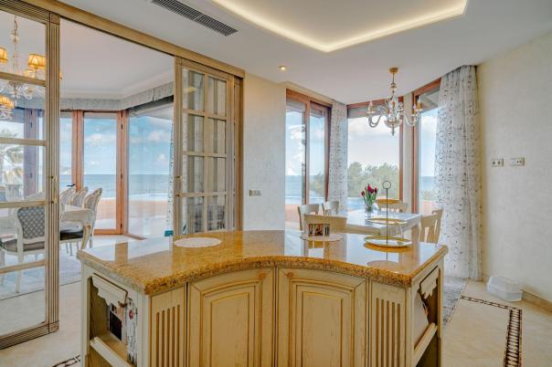 6 bed casa / chalet in Calpe / Calp