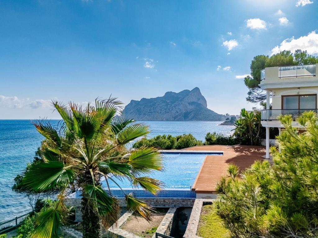 6 bed casa / chalet in Calpe / Calp