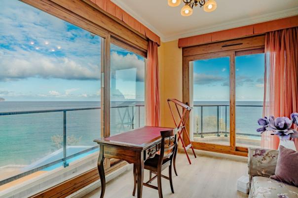 6 bed casa / chalet in Calpe / Calp