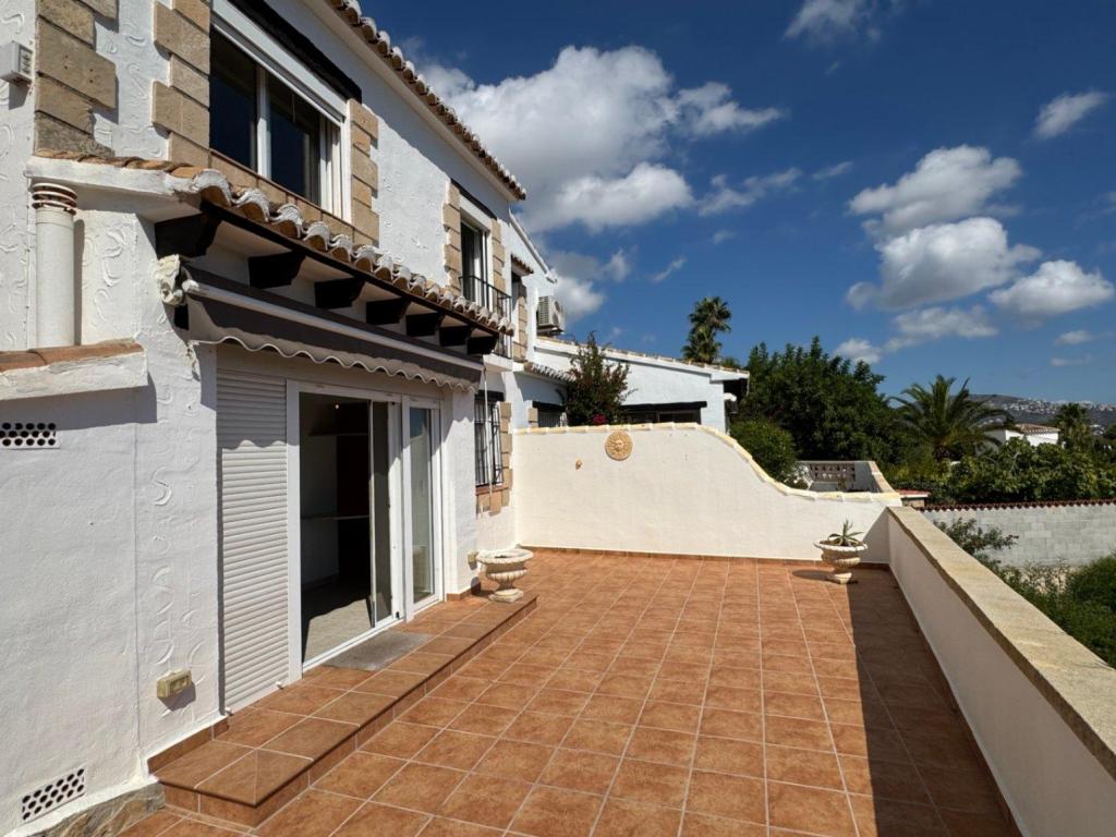 2 bed bungalow in Moraira