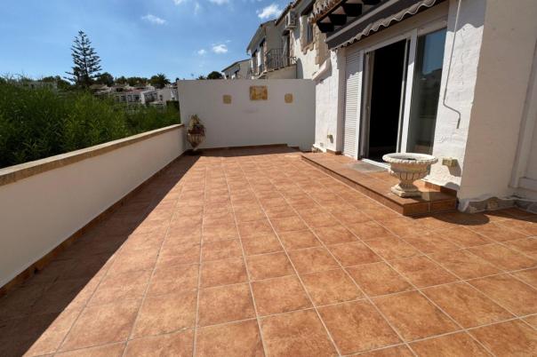 2 bed bungalow in Moraira