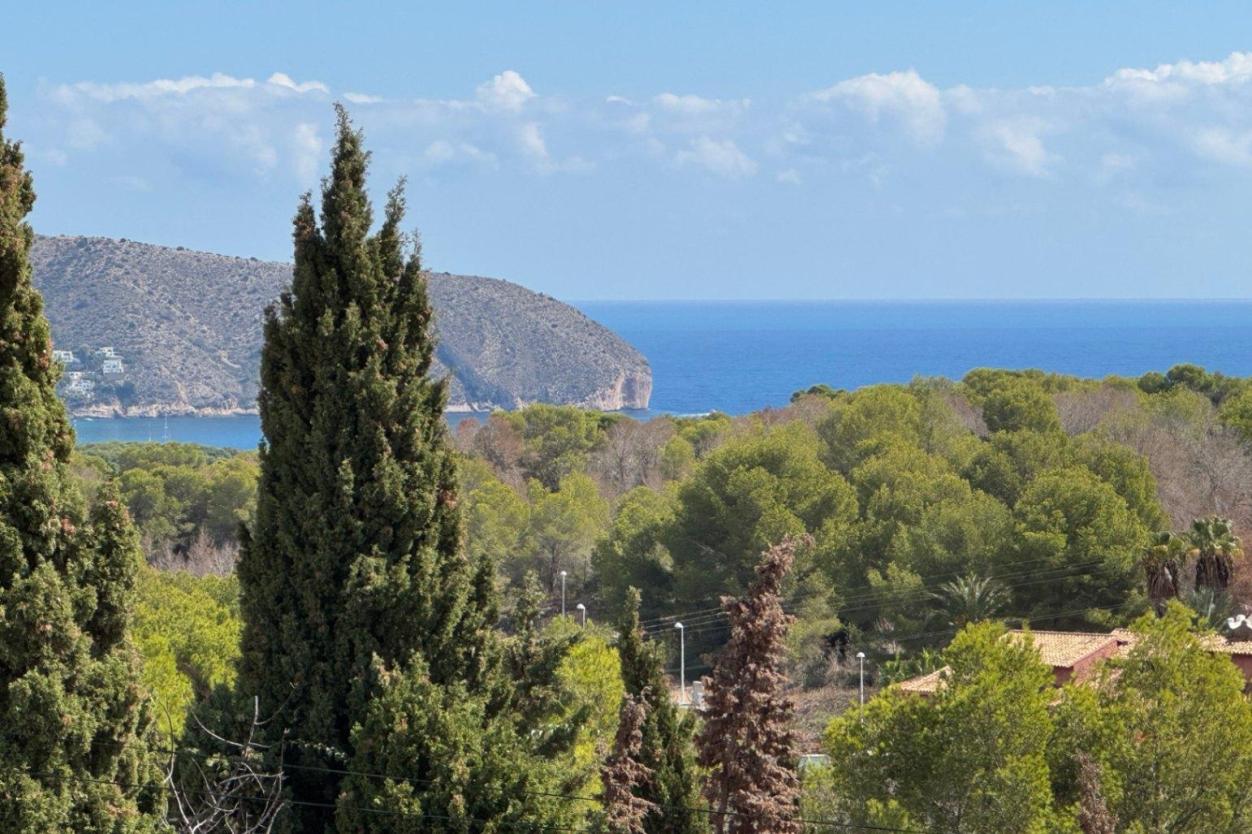 2 bed bungalow in Moraira