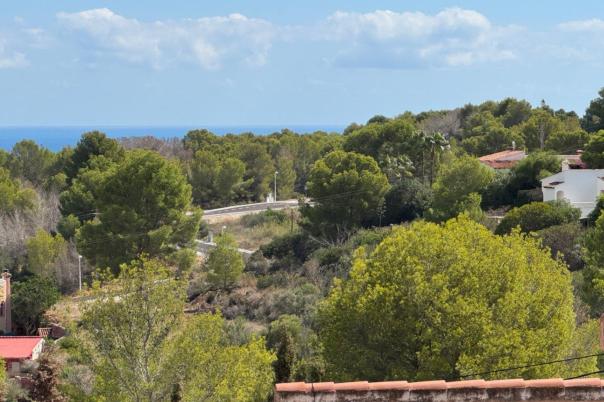 2 bed bungalow in Moraira