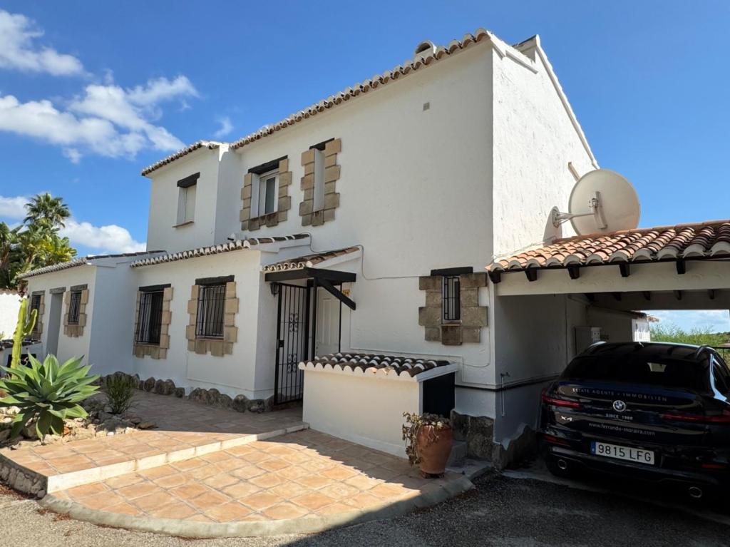 2 bed bungalow in Moraira
