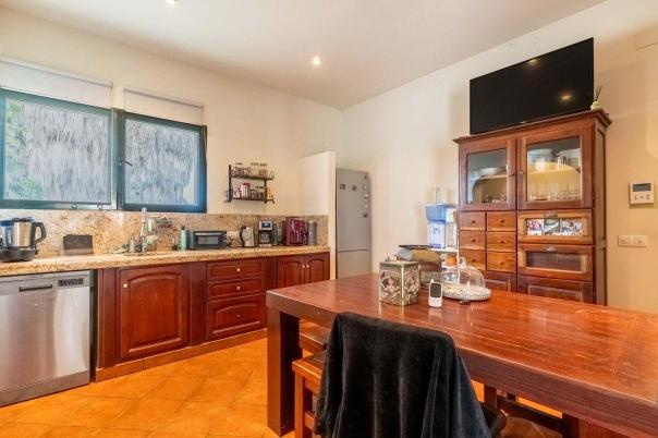 5 bed villa in Ondara