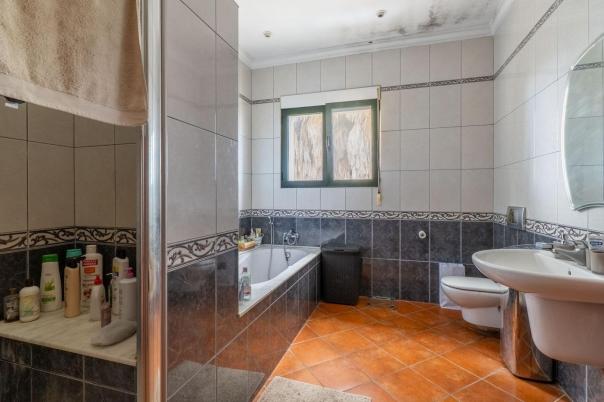 5 bed villa in Ondara