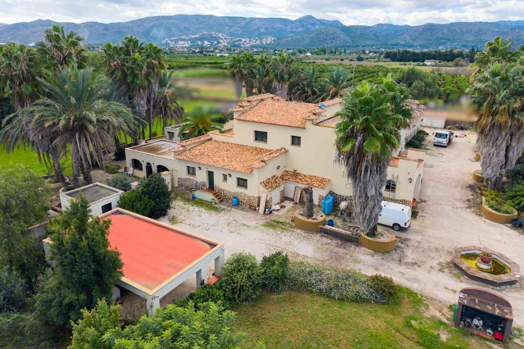 5 bed villa in Ondara