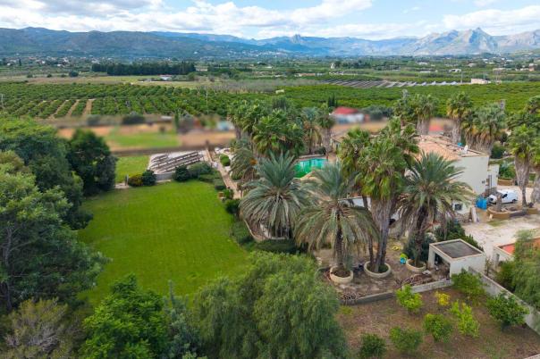 5 bed villa in Ondara