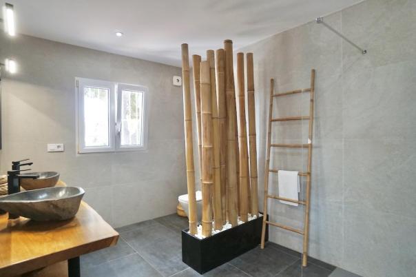 6 bed villas in Moraira