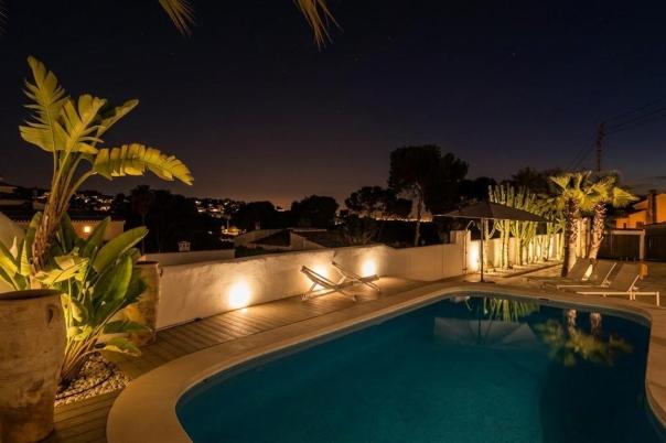 6 bed villas in Moraira