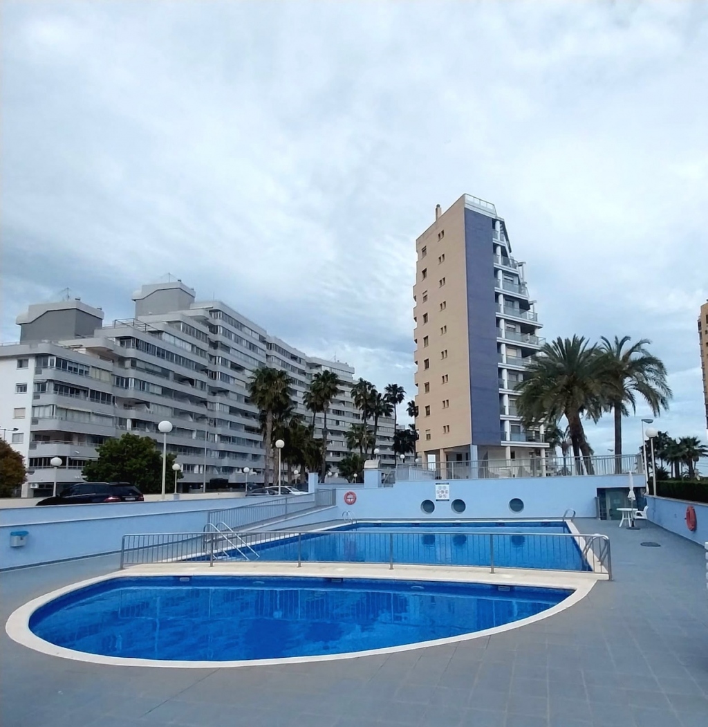 3 bed apartments - flats in Calpe