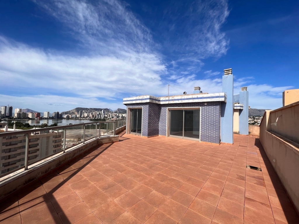 3 bed apartments - flats in Calpe