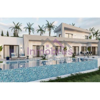 4 bed casa / chalet in Jávea