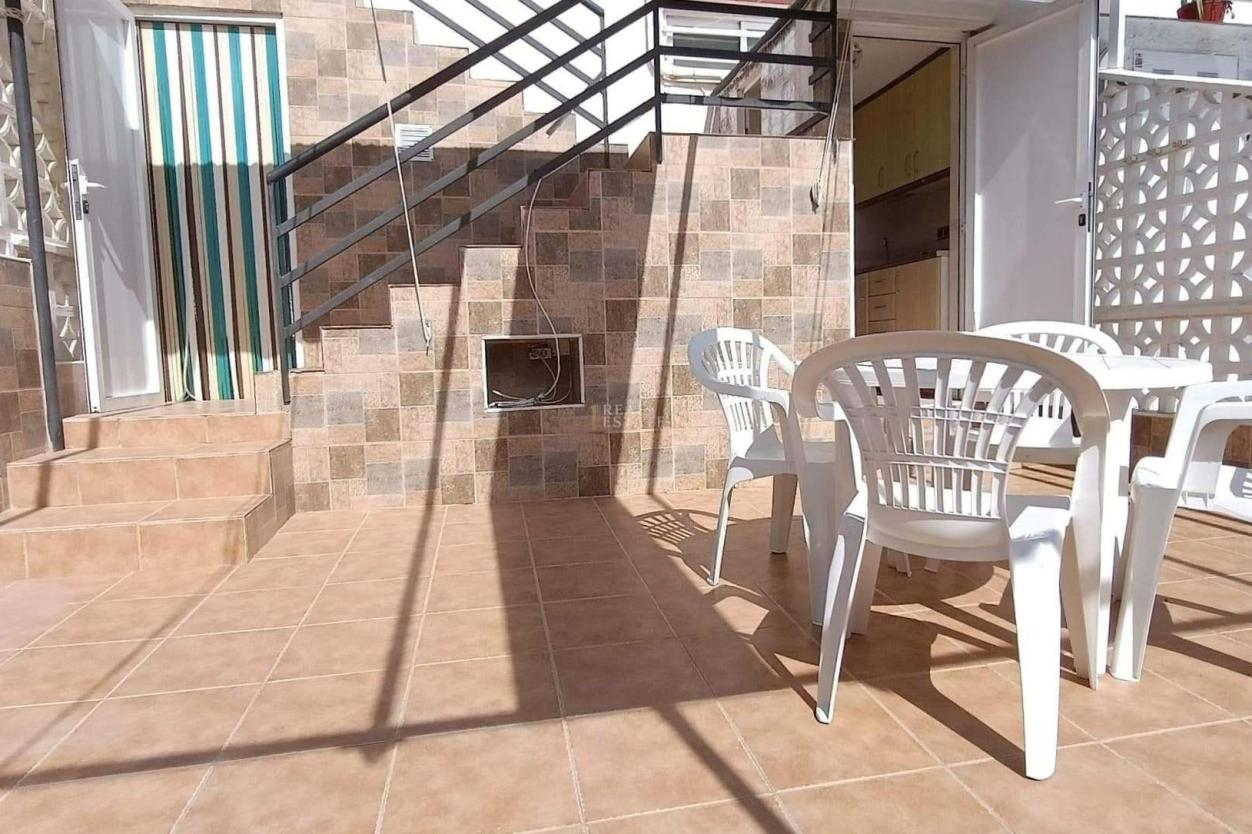 2 bed bungalow in Santa Pola