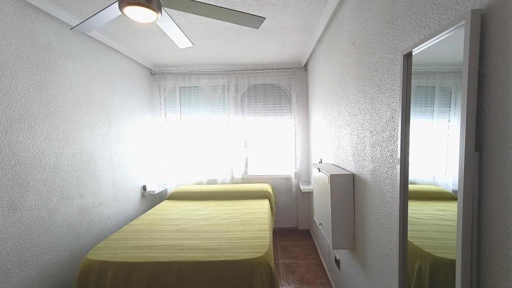 2 bed bungalow in Santa Pola