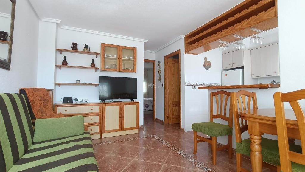 2 bed bungalow in Santa Pola