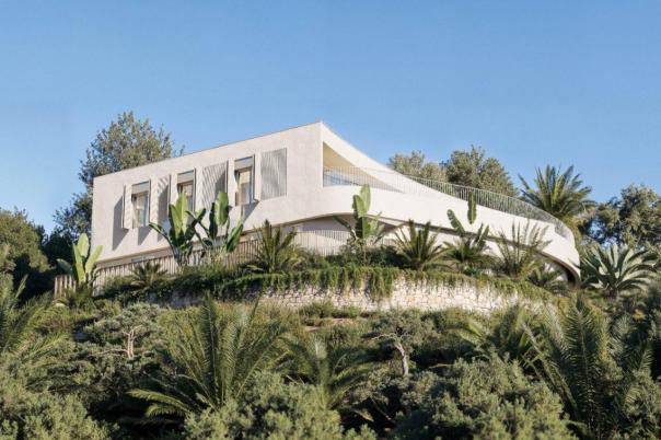 5 bed villas in Moraira