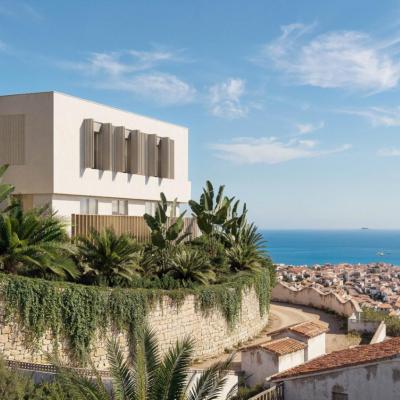 5 bed villas in Moraira