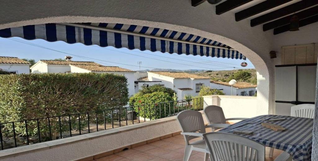 2 bed bungalow in Moraira