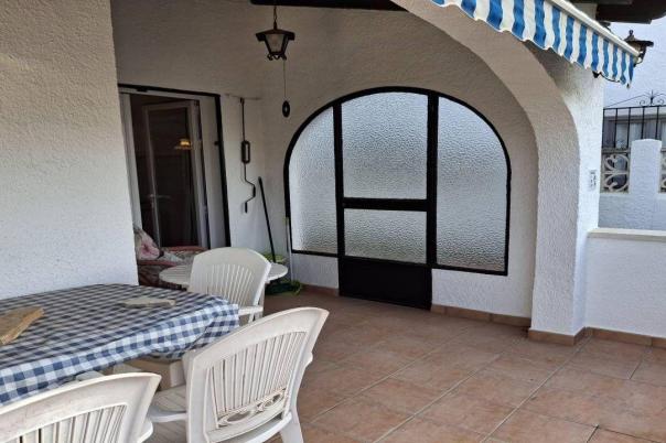 2 bed bungalow in Moraira