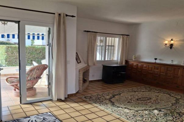 2 bed bungalow in Moraira