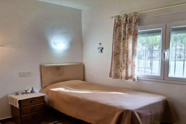 2 bed bungalow in Moraira