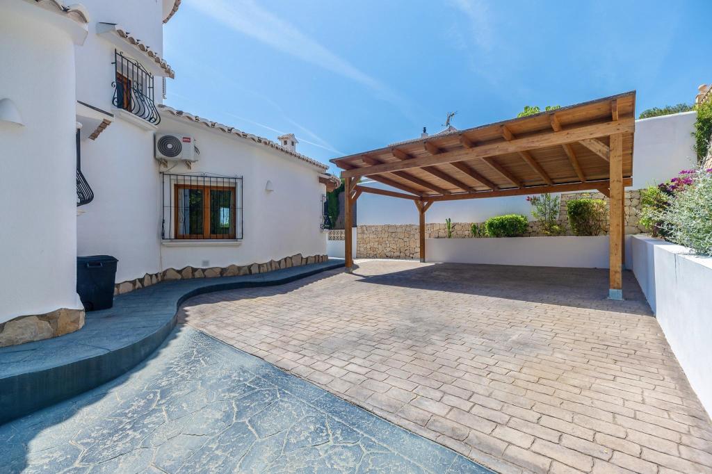 3 bed villa in Moraira