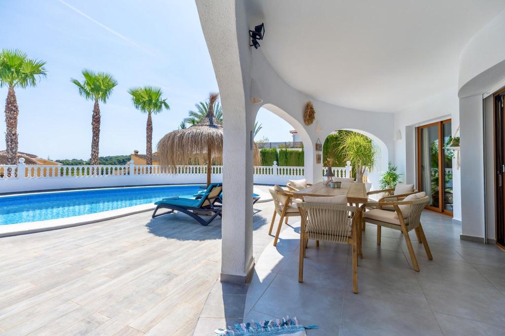 3 bed villa in Moraira
